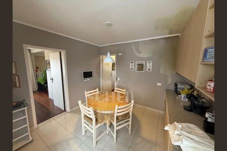 Apartamento à venda com 4 quartos, 209m² em Jardim Prudência, São Paulo