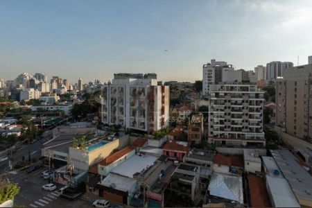 Apartamento à venda com 3 quartos, 132m² em Jardim das Bandeiras, São Paulo