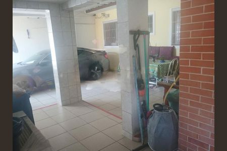Casa à venda com 200m², 3 quartos e 5 vagas