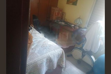 Casa à venda com 3 quartos, 200m² em Vila Campo Grande, São Paulo