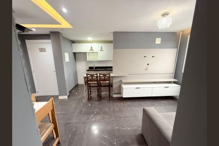 Sala de apartamento para alugar com 2 quartos, 49m² em Passo das Pedras, Gravataí