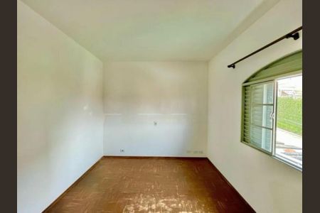 Casa à venda com 3 quartos, 145m² em Vila Campo Grande, São Paulo