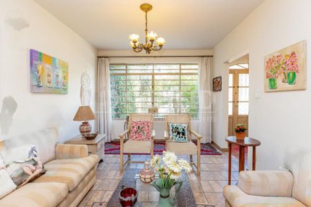 Casa à venda com 3 quartos, 232m² em Pinheiros, São Paulo