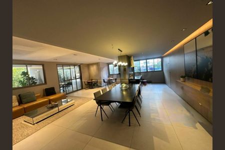 Apartamento à venda com 67m², 2 quartos e 1 vaga