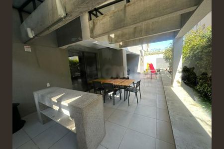 Apartamento à venda com 67m², 2 quartos e 1 vaga