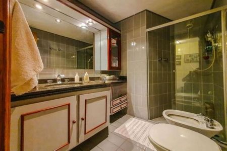 Apartamento à venda com 200m², 4 quartos e 3 vagas