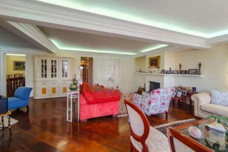 Apartamento à venda com 200m², 4 quartos e 3 vagas