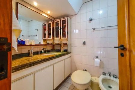 Apartamento à venda com 200m², 4 quartos e 3 vagas
