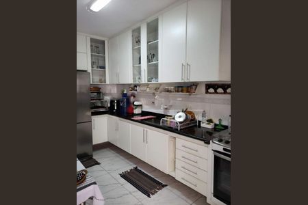 Casa à venda com 164m², 4 quartos e 3 vagas