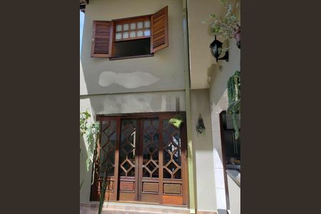 Casa à venda com 164m², 4 quartos e 3 vagas