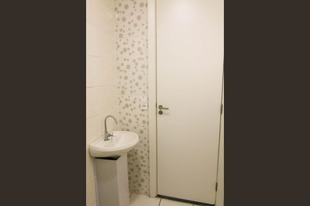 Apartamento para alugar com 52m², 2 quartos e sem vaga Apartamento para alugar com 52m², 2 quartos e sem vagaBanheiro
