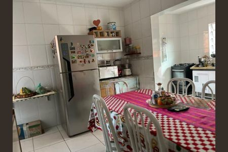 Casa à venda com 100m², 2 quartos e 2 vagas