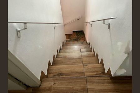 Casa à venda com 100m², 2 quartos e 2 vagas