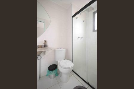 Apartamento para alugar com 73m², 2 quartos e 1 vaga Apartamento para alugar com 73m², 2 quartos e 1 vagaBanheiro da Suite 02