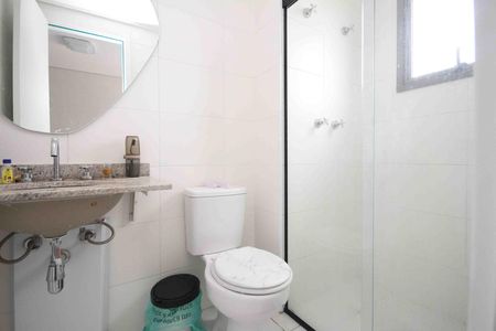 Apartamento para alugar com 73m², 2 quartos e 1 vaga Apartamento para alugar com 73m², 2 quartos e 1 vagaBanheiro da Suite 02