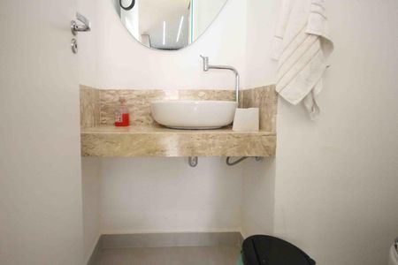 Apartamento para alugar com 73m², 2 quartos e 1 vaga Apartamento para alugar com 73m², 2 quartos e 1 vagaLavabo
