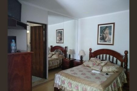 Casa à venda com 4 quartos, 150m² em Jardim Prudência, São Paulo