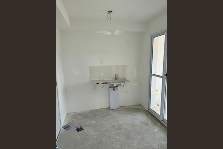Kitnet/Studio à venda com 2 quartos, 31m² em Jardim Aeroporto, São Paulo