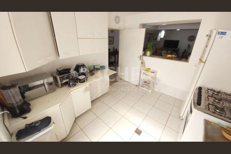 Casa à venda com 4 quartos, 180m² em Jardim Umuarama, São Paulo