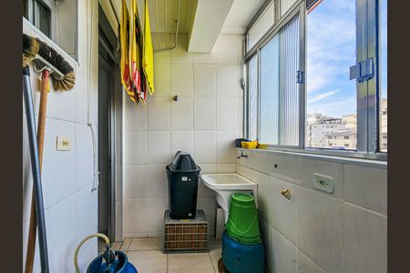 Apartamento para alugar com 76m², 2 quartos e sem vaga Apartamento para alugar com 76m², 2 quartos e sem vagaÁrea de Serviço