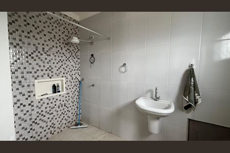Casa à venda com 141m², 3 quartos e 1 vaga