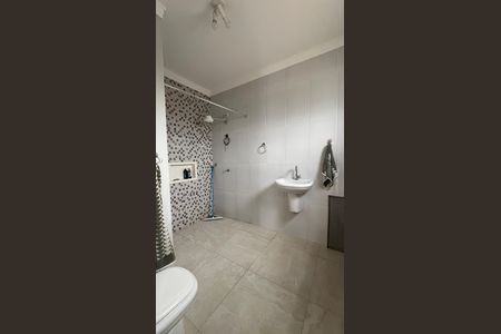 Casa à venda com 141m², 3 quartos e 1 vaga
