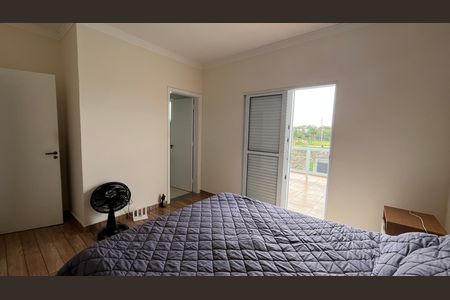 Casa à venda com 141m², 3 quartos e 1 vaga