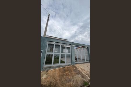Casa à venda com 141m², 3 quartos e 1 vaga