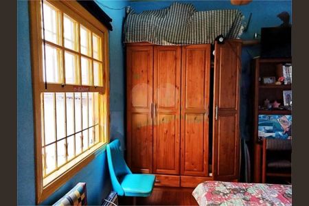 Casa à venda com 4 quartos, 236m² em Vila Monte Alegre, São Paulo