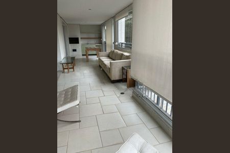 Apartamento à venda com 4 quartos, 216m² em Parque Colonial, São Paulo
