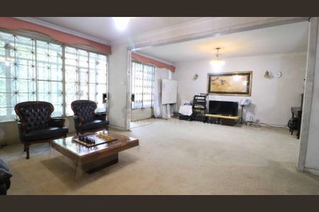 Casa à venda com 4 quartos, 414m² em Vila Mariana, São Paulo