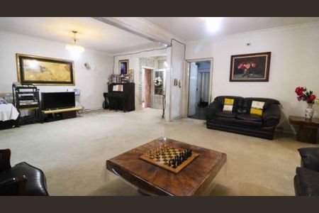 Casa à venda com 4 quartos, 414m² em Vila Mariana, São Paulo