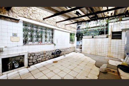 Casa à venda com 4 quartos, 414m² em Vila Mariana, São Paulo