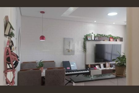 Apartamento à venda com 2 quartos, 46m² em Jardim Sabara, São Paulo