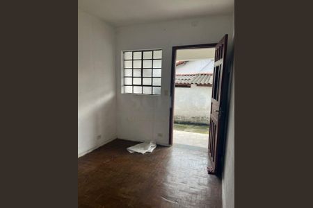 Casa à venda com 87m², 2 quartos e 4 vagas