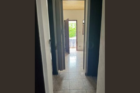 Casa à venda com 87m², 2 quartos e 4 vagas