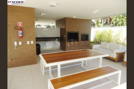 Apartamento à venda com 93m², 2 quartos e 1 vaga