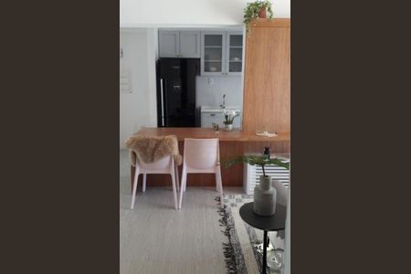 Apartamento à venda com 93m², 2 quartos e 1 vaga