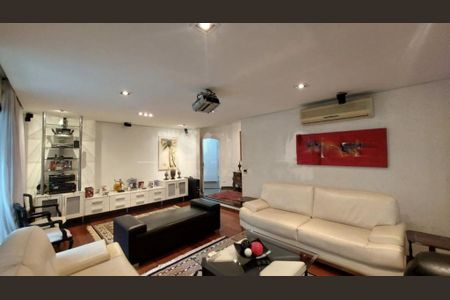 Apartamento à venda com 294m², 4 quartos e 3 vagas