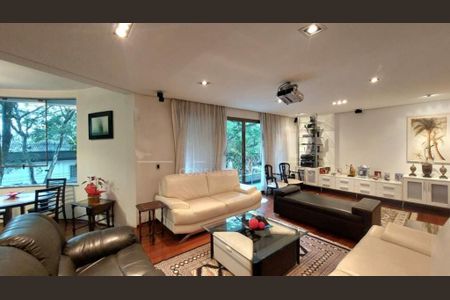 Apartamento à venda com 294m², 4 quartos e 3 vagas
