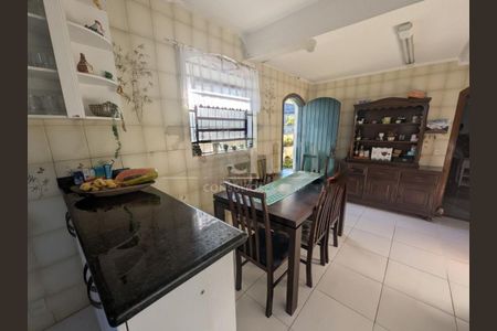 Casa à venda com 3 quartos, 188m² em Jardim Santa Cruz (Campo Grande), São Paulo