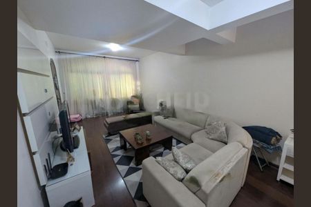 Casa à venda com 3 quartos, 188m² em Jardim Santa Cruz (Campo Grande), São Paulo