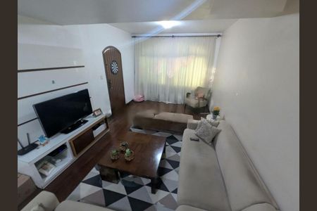 Casa à venda com 3 quartos, 188m² em Jardim Santa Cruz (Campo Grande), São Paulo