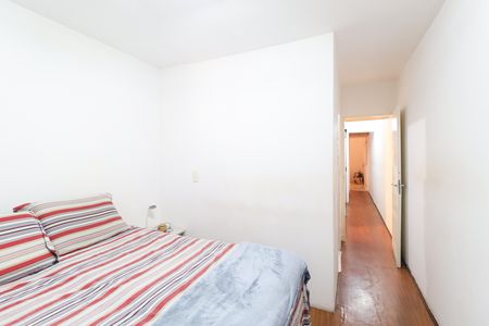 Casa à venda com 180m², 2 quartos e 1 vaga