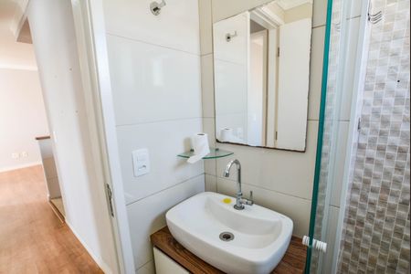Banheiro de apartamento para alugar com 2 quartos, 40m² em Jardim Utinga, Santo André