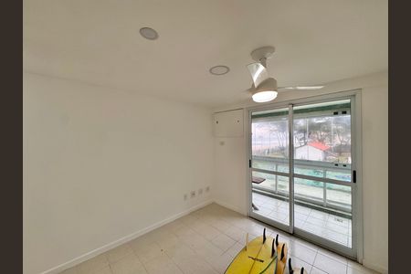 Apartamento à venda com 86m², 2 quartos e 2 vagasSuíte
