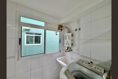 Apartamento à venda com 86m², 2 quartos e 2 vagasCozinha e Área de Serviço