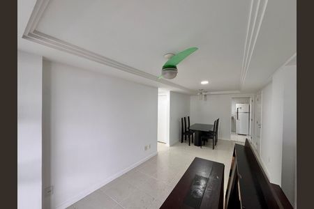 Apartamento à venda com 86m², 2 quartos e 2 vagasSala