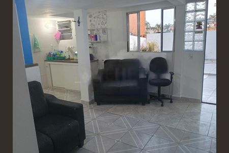 Casa à venda com 95m², 3 quartos e 3 vagas