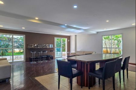 Apartamento para alugar com 35m², 1 quarto e sem vaga Apartamento para alugar com 35m², 1 quarto e sem vagaÁrea comum - Salão de festas